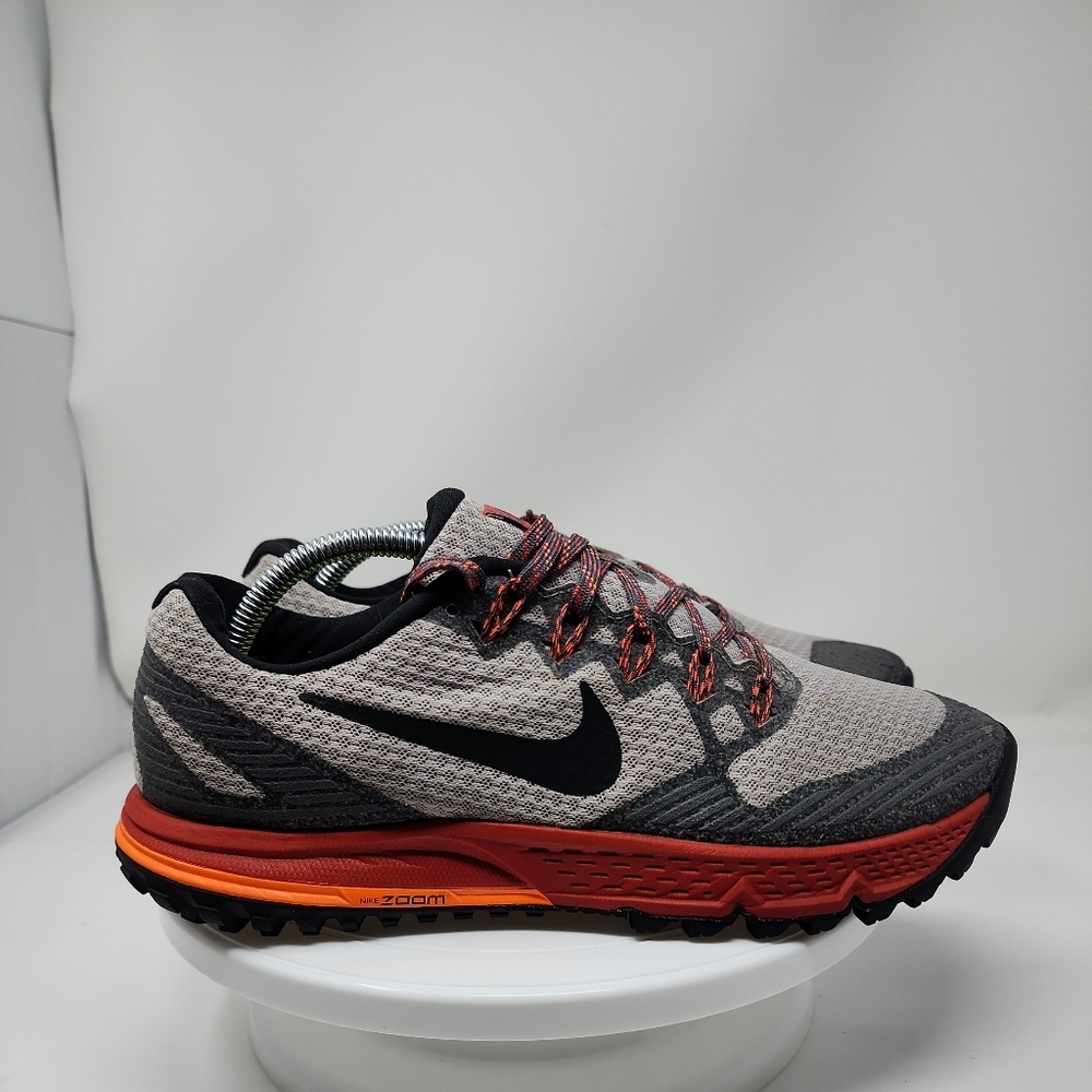 NIKE Zoom Wildhorse 3 trail Running Shoes Size 10 749336-006 grey orange